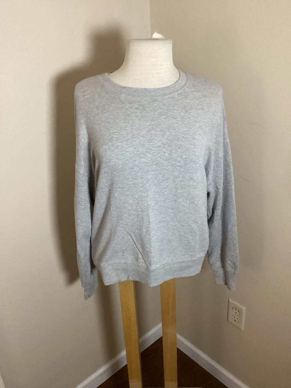 Rivet & Thread Madewell Grey Crewneck Sweatshirt Size XS